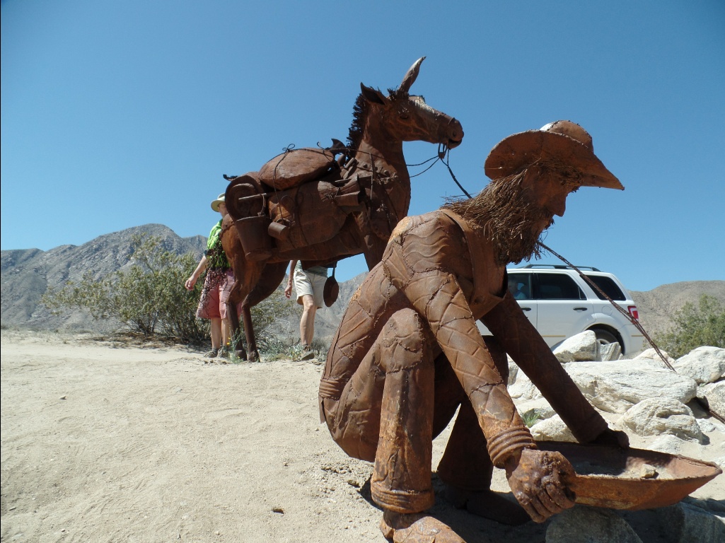 4190-DesertSculptures-2015