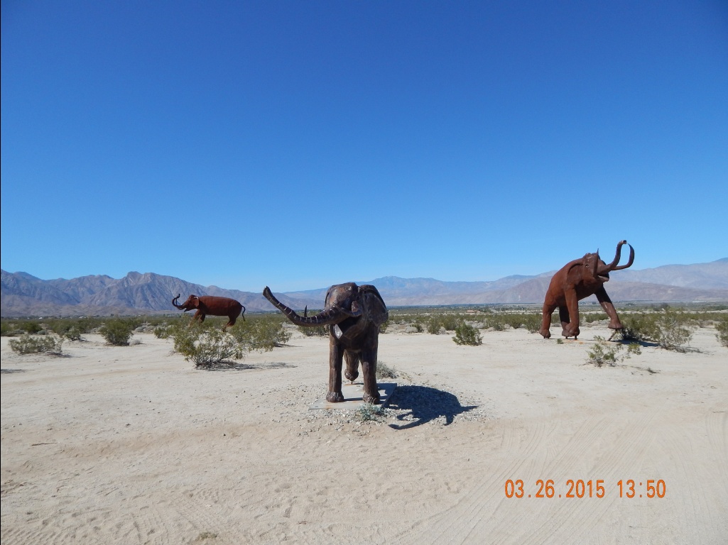 4385-DesertSculptures-2015